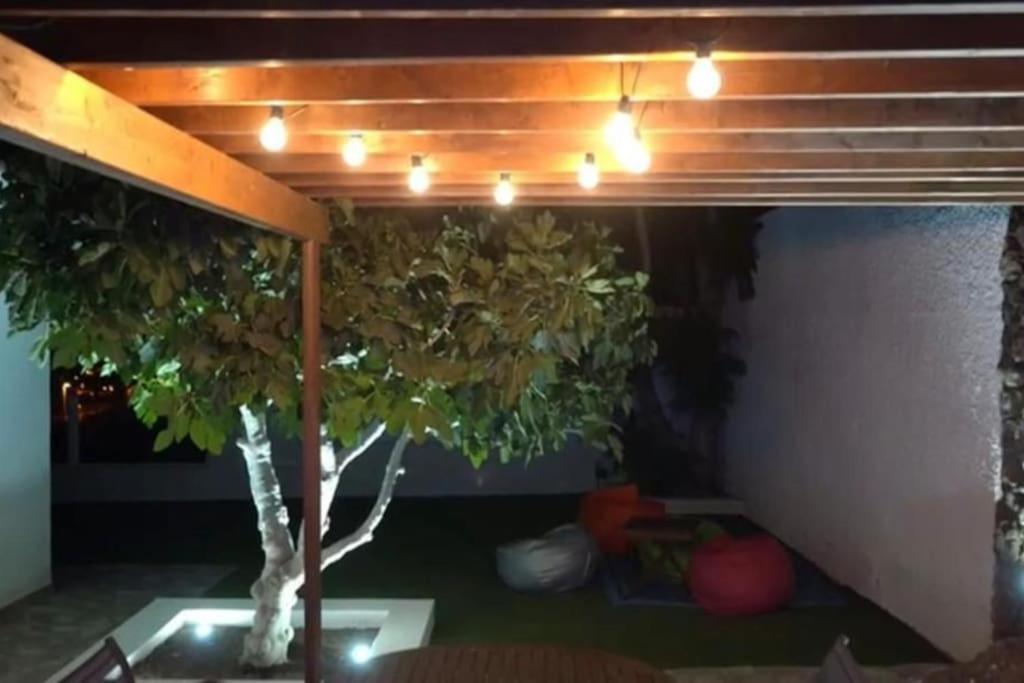 Gezellige Villa Met Prachtig Zicht En Zwembad Arona  Zewnętrze zdjęcie